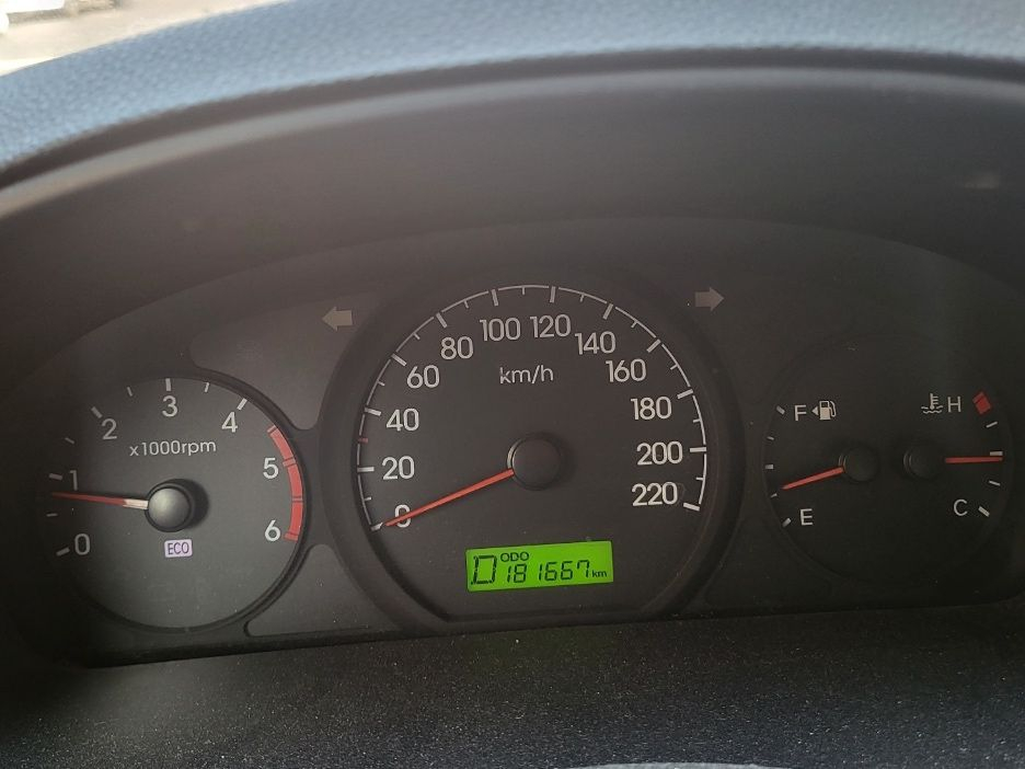 그랜드 스타렉스 캠핑카(인산철밧데리설치) 이미지