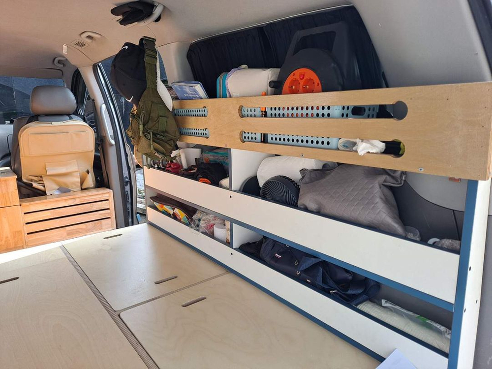 그랜드 스타렉스 캠핑카(인산철밧데리설치) 이미지