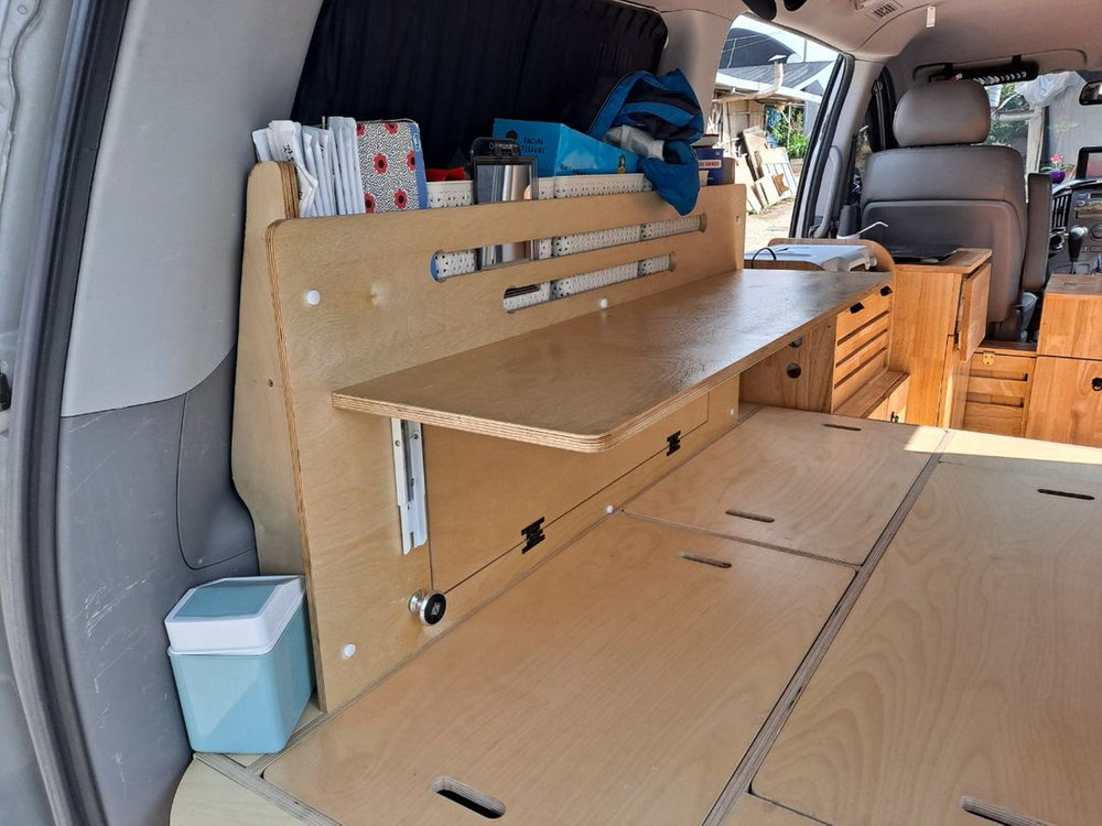 그랜드 스타렉스 캠핑카(인산철밧데리설치) 이미지