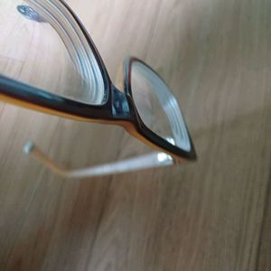 디스퀘어드 안경테