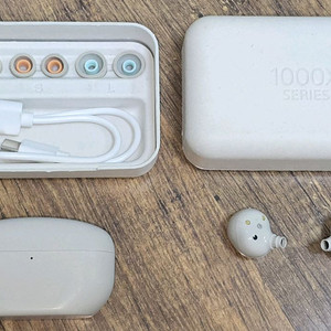 소니 wf-1000xm5 풀박 판매합니다