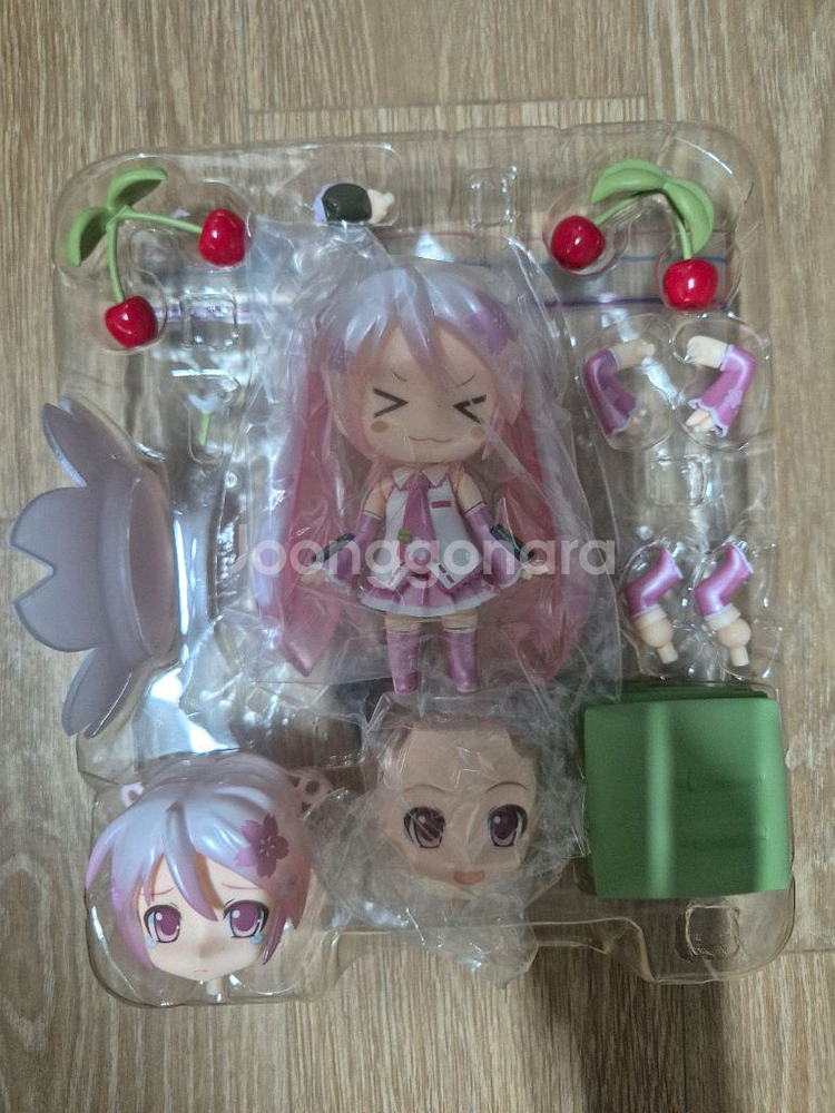 하츠네 미쿠 사쿠라미쿠 넨도 넨도로이드 개봉--2