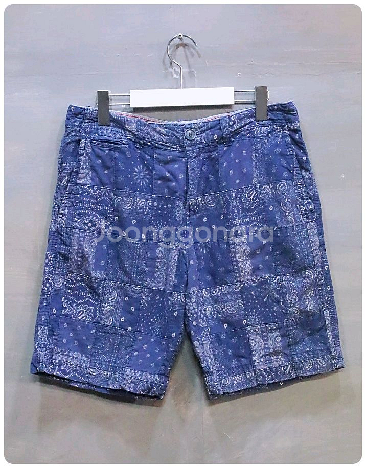 [31] 타미힐피거 페이즐리 패치워크 클래식핏 쇼츠--0