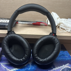 소니 WH-1000 xm4