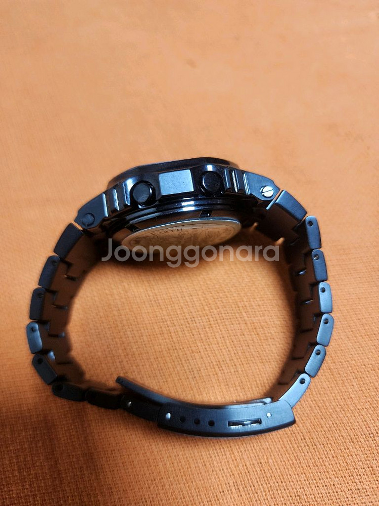 지샥GMW-B5000GD-1DR--2