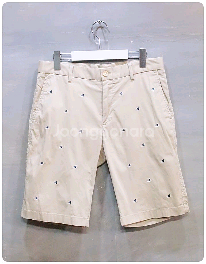 [78] 헤지스 슬림핏 소라게 자수 치노 쇼츠--0