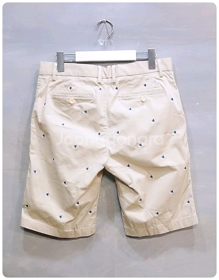 [78] 헤지스 슬림핏 소라게 자수 치노 쇼츠--1