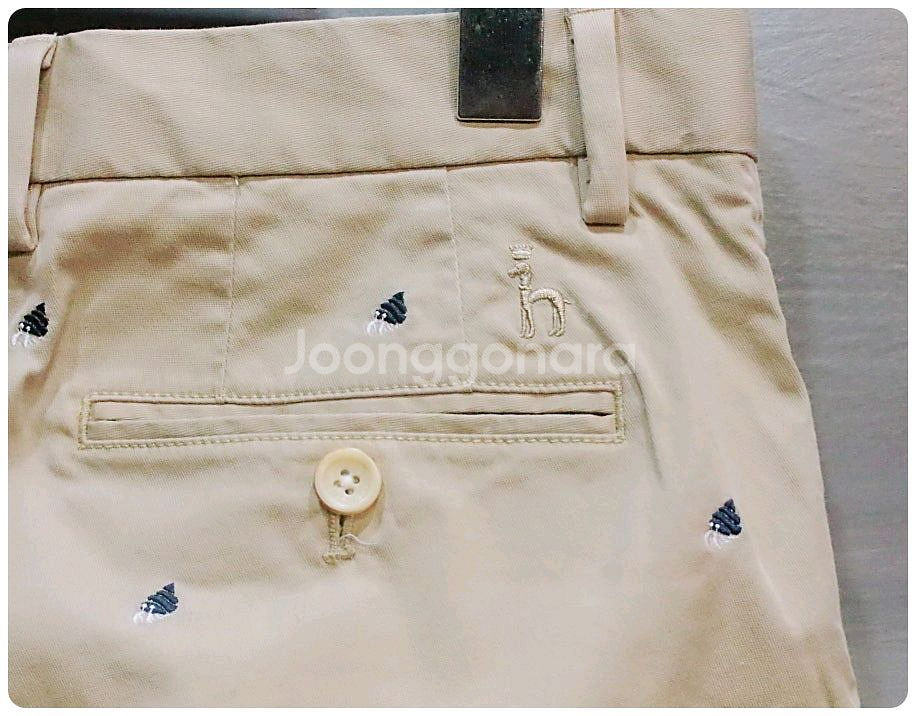 [78] 헤지스 슬림핏 소라게 자수 치노 쇼츠--5