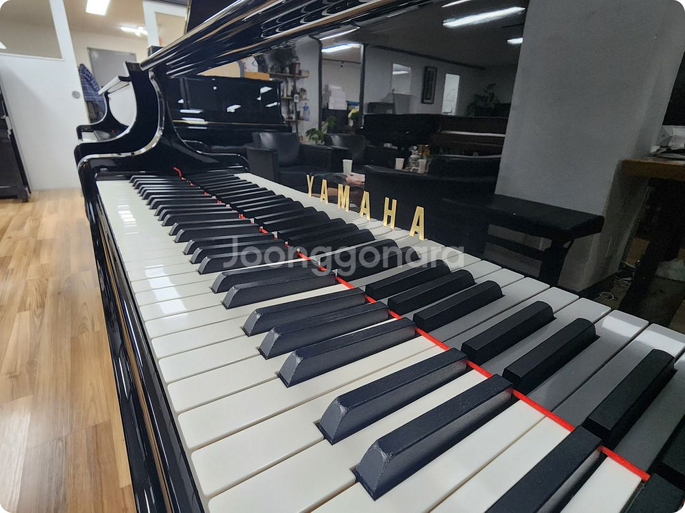 야마하 그랜드피아노 C3--1