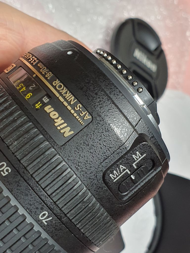 니콘 18-70 아빠번들 이미지