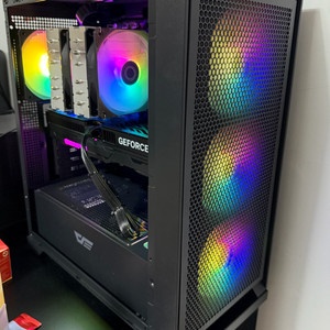 7800x3d / 5070ti (1달 사용) 본체 판매