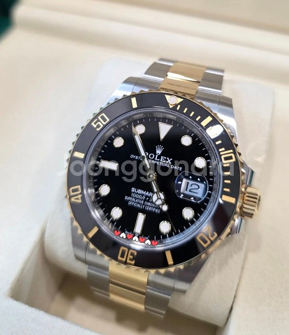 롤렉스 서브마리너 콤비 흑콤 41MM 25년 미사용--2