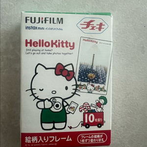 폴라로이드 헬로키티 필릅