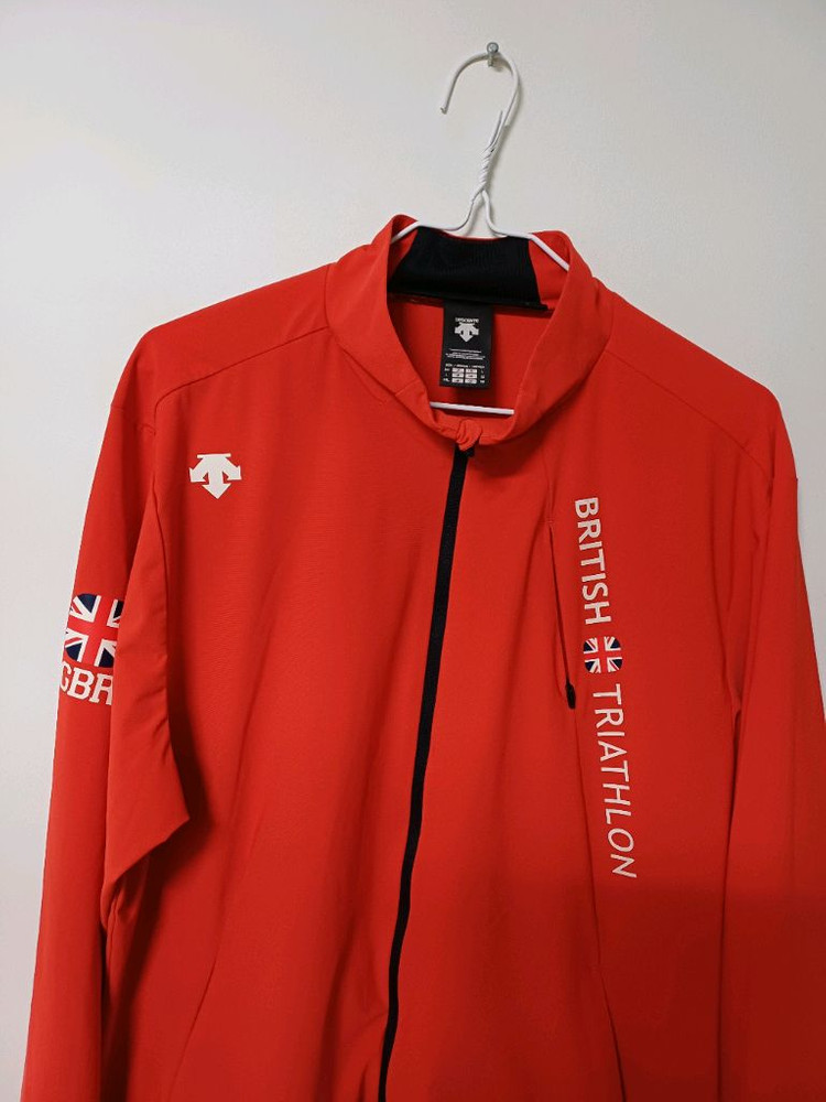 데상트 영국 트라이슬론 소프트쉘 바람막이(사방스판100--1