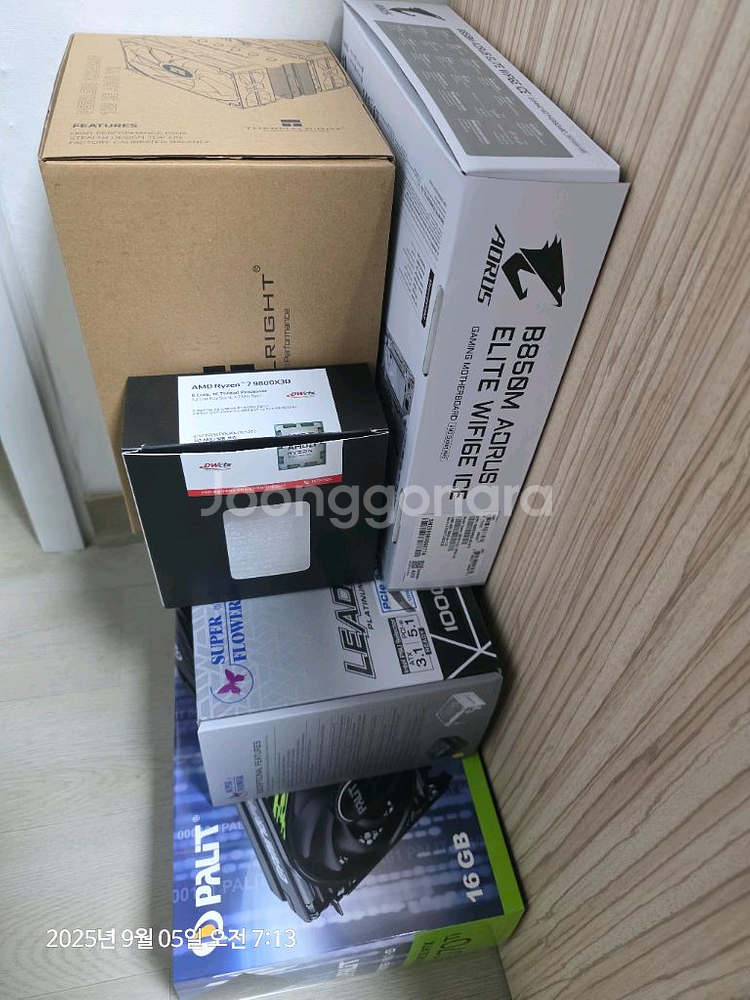 9800x3d 5070ti 본체 모니터 세트 팝니다--0