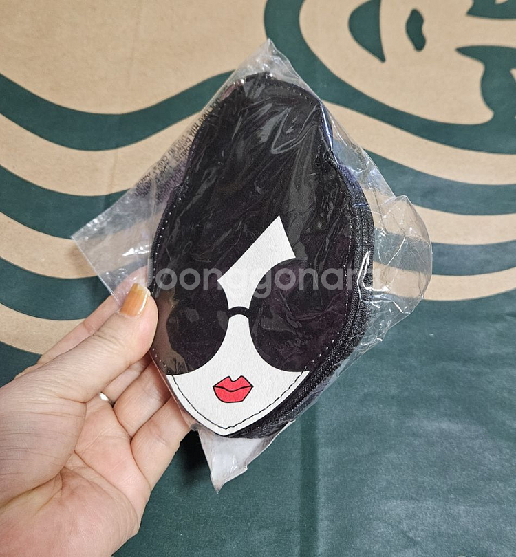 미개봉]스타벅스 앨리스&올리비아 파우치 카드지갑--1