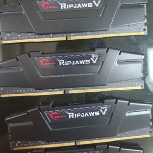G.Skill DDR4-3200 8GBx4 판매합니다