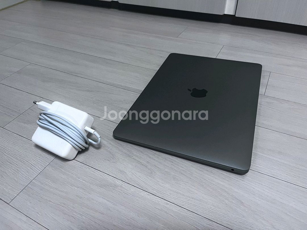 M1 MacBook Air--3
