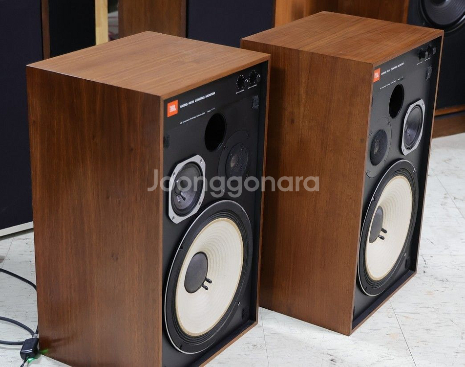 JBL 4312 A B MKII 등 다수 입고되었습니다--4