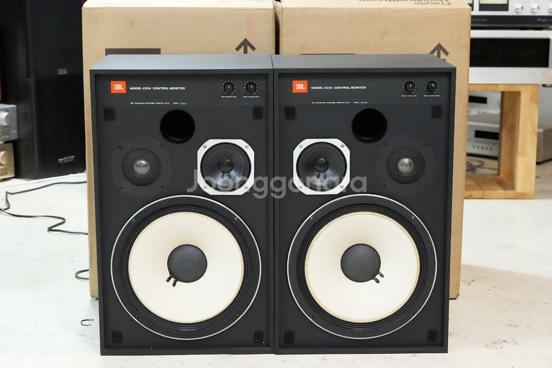 JBL 4312 A B MKII 등 다수 입고되었습니다--8