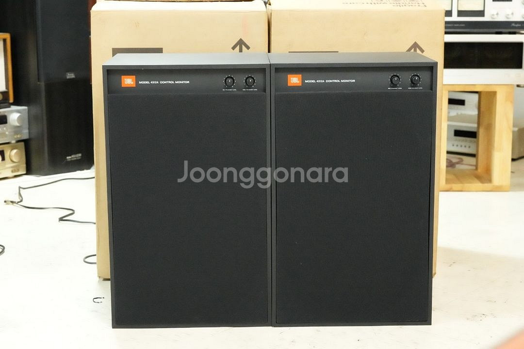 JBL 4312 A B MKII 등 다수 입고되었습니다--9