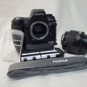 Fujifim Finepix S3Pro(Nikon F)
