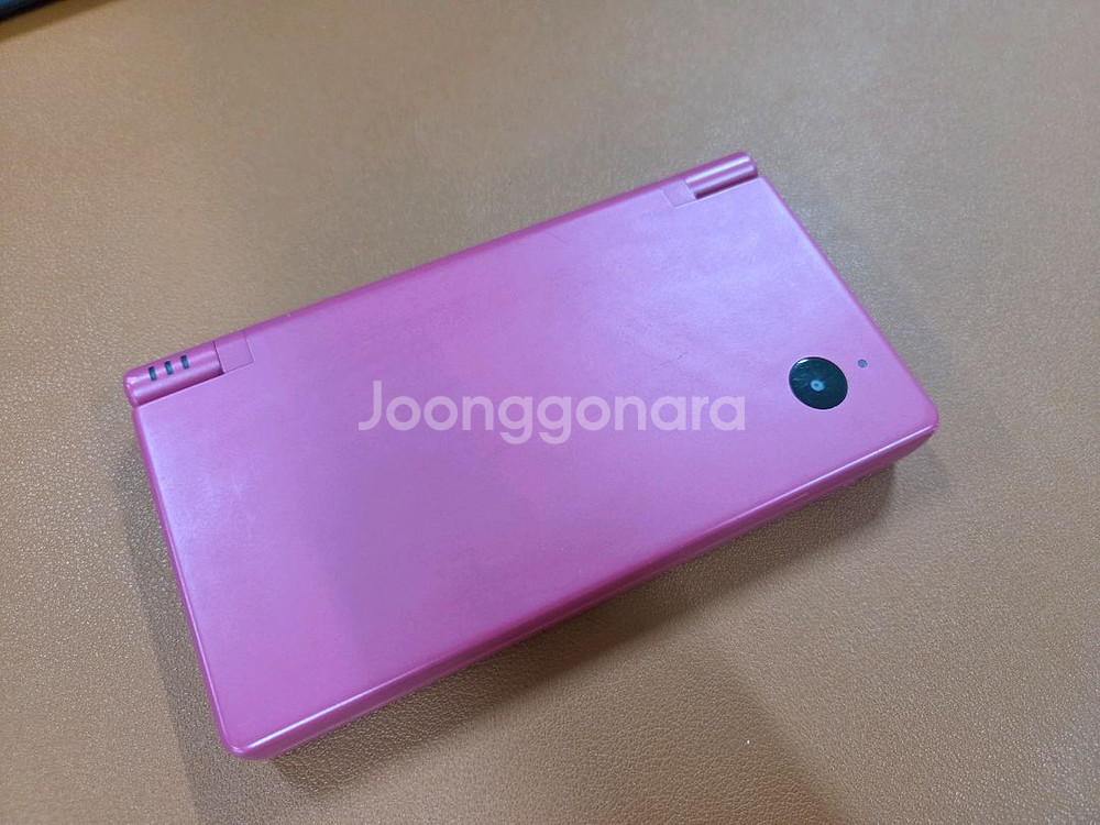 닌텐도 dsi 판매합니다.--3