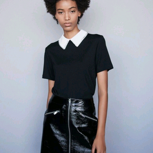 (새상품) 마쥬 큐빅장식 블랙 반팔 티셔츠 1사이즈