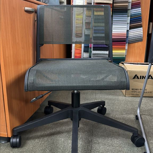 고정식 메쉬의자, 바퀴형메쉬의자