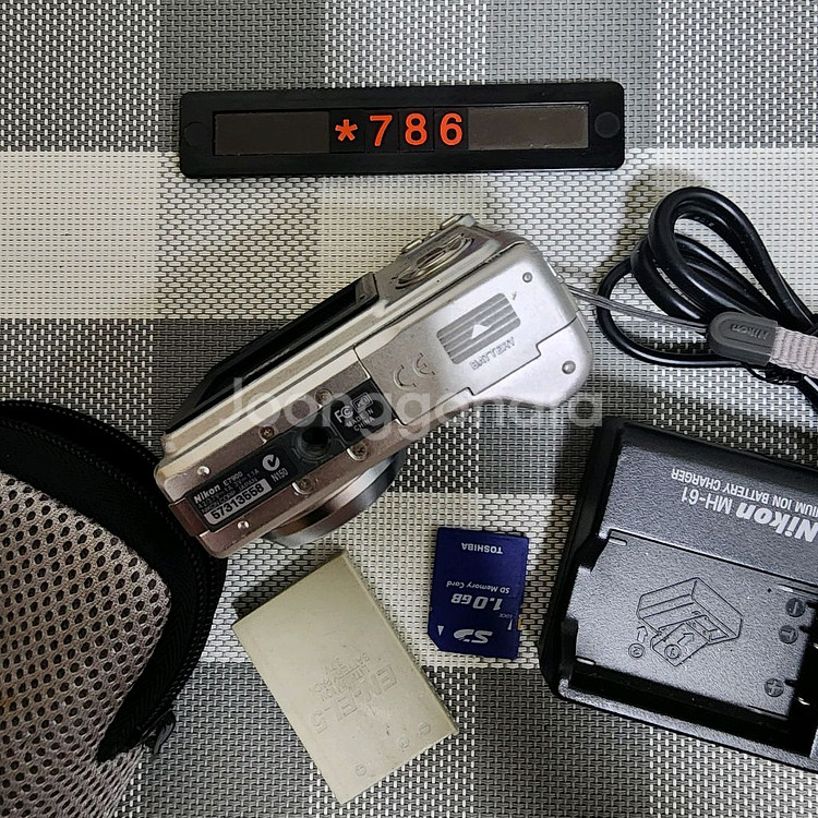 니콘 쿨픽스 7900 디지털카메라 파우치포함--4