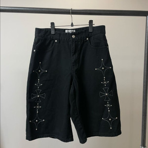 (L) critic 크리틱 버뮤다팬츠