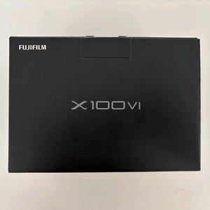후지필름 x100vi 미개봉 실버 팝니다