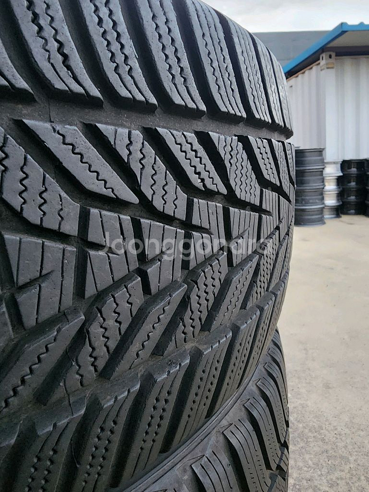 한국 윈터 아이셉트 에보3 245 45 18 윈터타이어--5