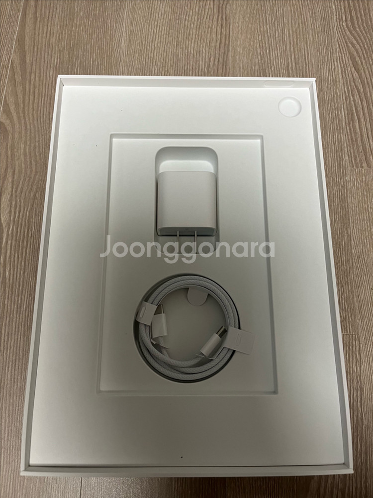 [새상품] 아이패드 A16(11세대)_박스만 개봉--4