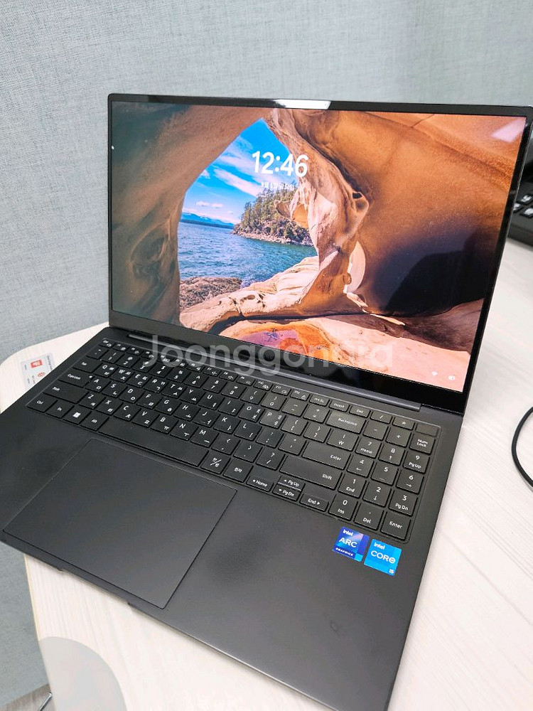 갤럭시북2프로 NT950XEV-G51AG--8