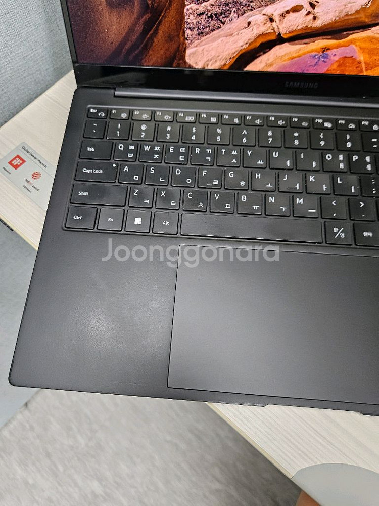 갤럭시북2프로 NT950XEV-G51AG--10