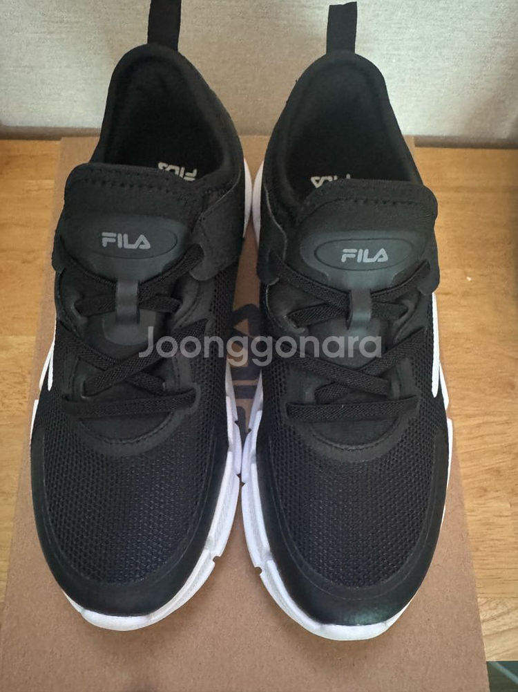 휠라 피어플렉스 키즈 검정색 230mm--0