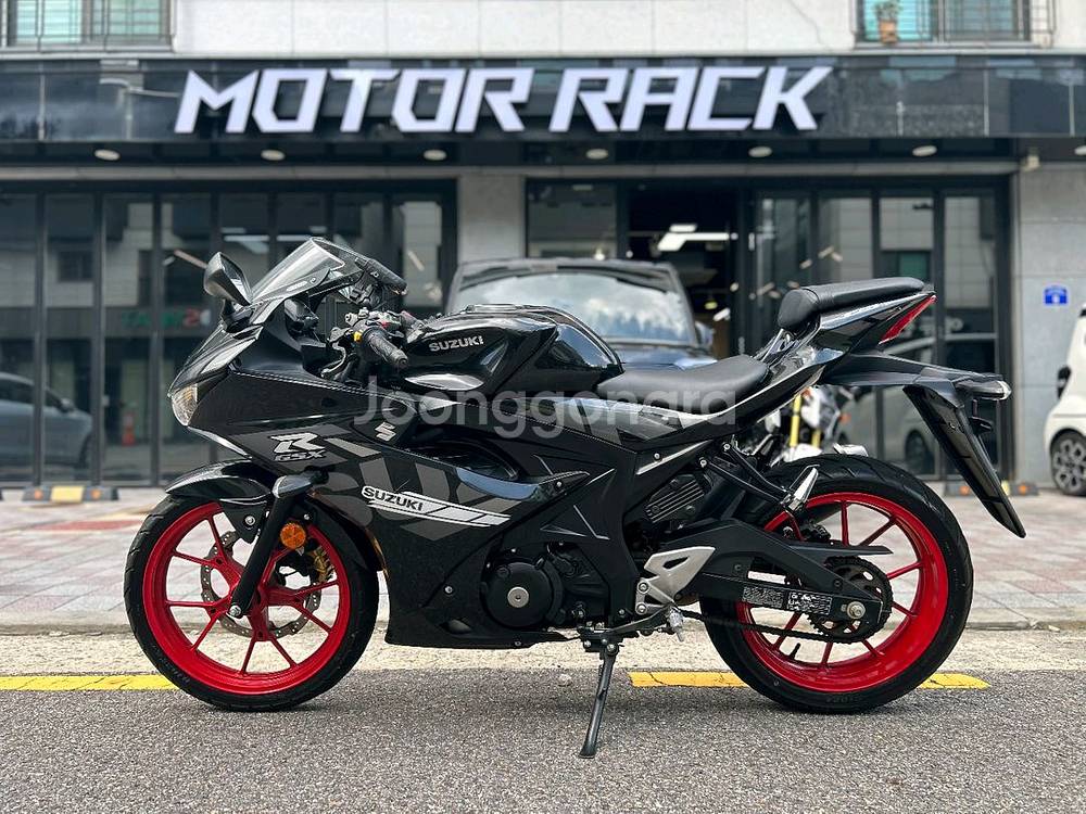 스즈키 GSX-R125 23년 1만km 깔끔한 검빨차량--3