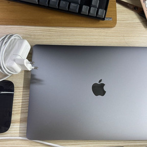 맥북 프로 M1 13인치 16GB 1TB 2020