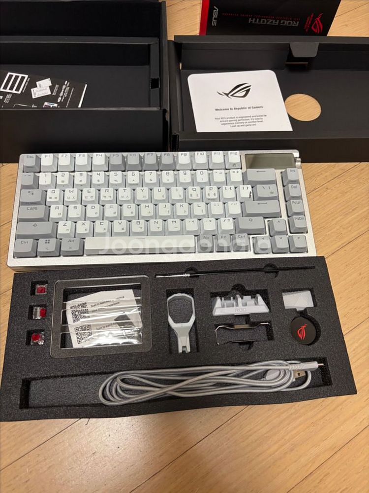 ASUS ROG Azoth 적축--2