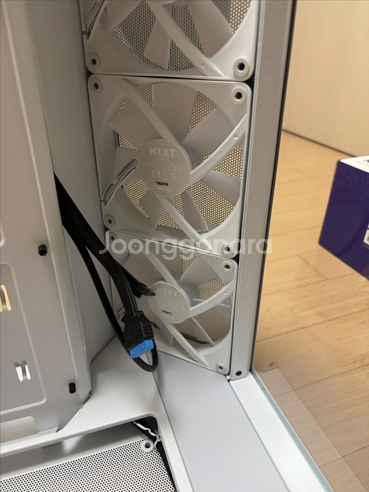 NZXT H6 RGB 케이스--5