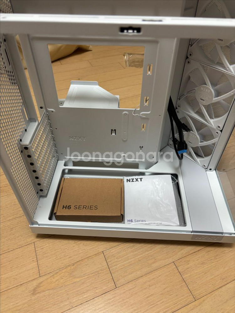NZXT H6 RGB 케이스--8