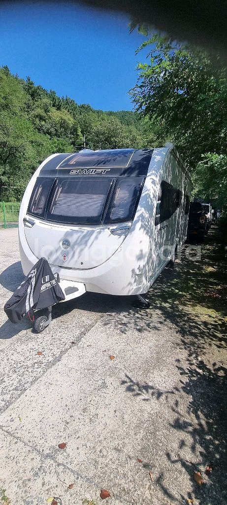 2021년식스위프트 어벤츄라 6td카라반팝니다--4