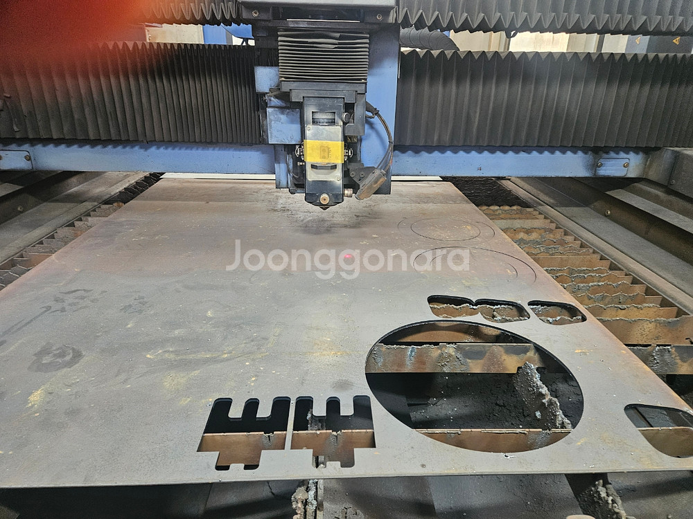 한광 레이저 절단기 FS-3015--4
