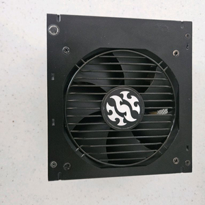 750w 골드 풀모듈러 파워 팝니다