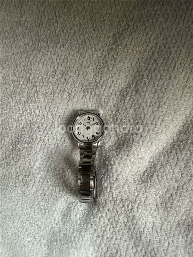 카시오 클래식 여성 메탈 손목시계 LTP-1303 판매--0