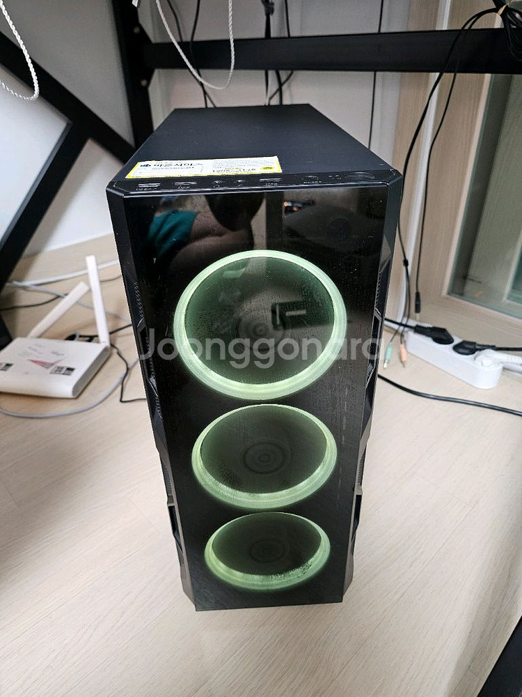 인텔 i7-8700 GTX 1070Ti 완본체 팝니다.--3