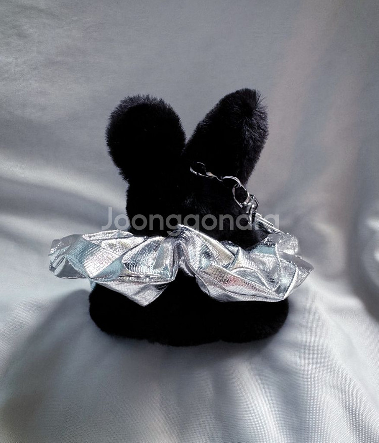 새상품/반택)검정 토끼 키링(곱창밴드 분리사용 가능)--3