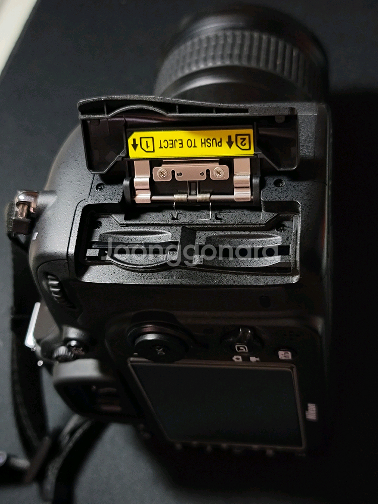 니콘 D7200, 18-200 렌즈--4