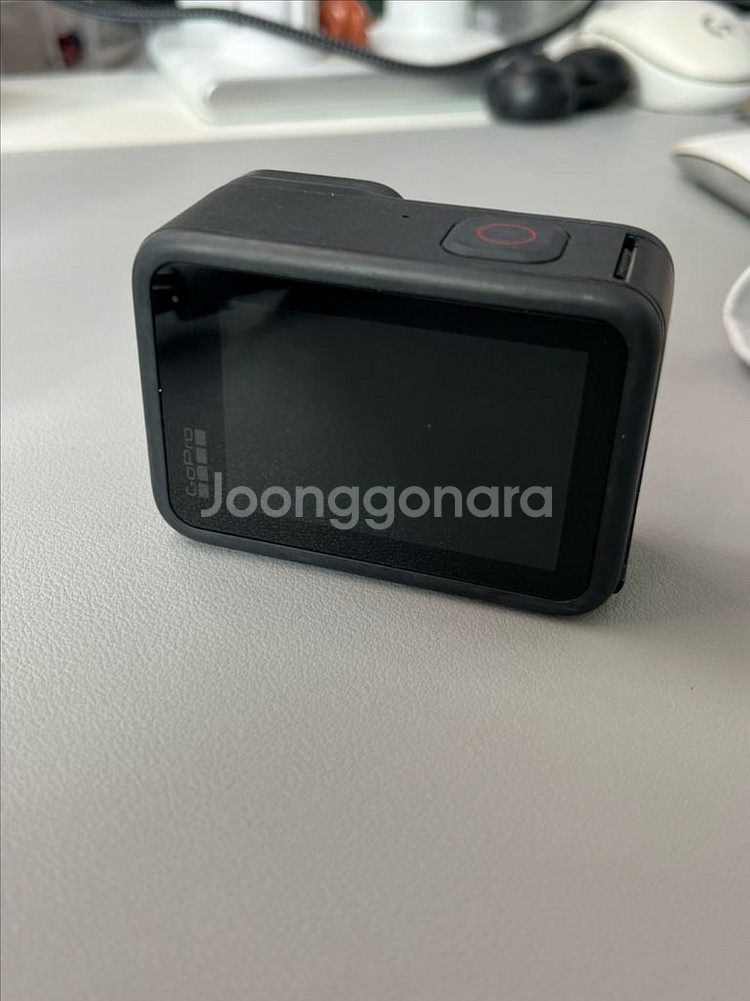 고프로 히어로9 블랙 액션캠 + 악세서리(새제품 포함)--1